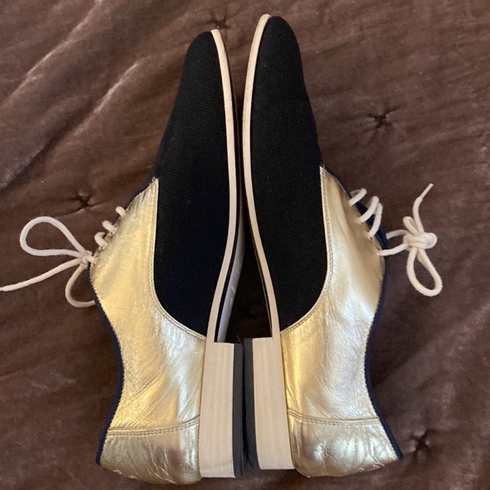 Chanel Oxford Shoes - Picture 3 of 7